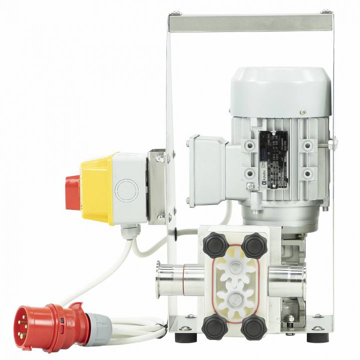 cerpadlo-na-med-s-funkci-pastovani-055-kw-400-v-modul-s-ozubenymi-koly-stacionarni-verze1.jpg